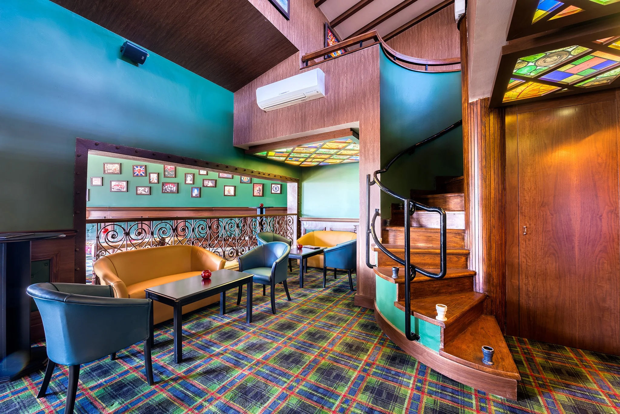 Mezzanine Lounge