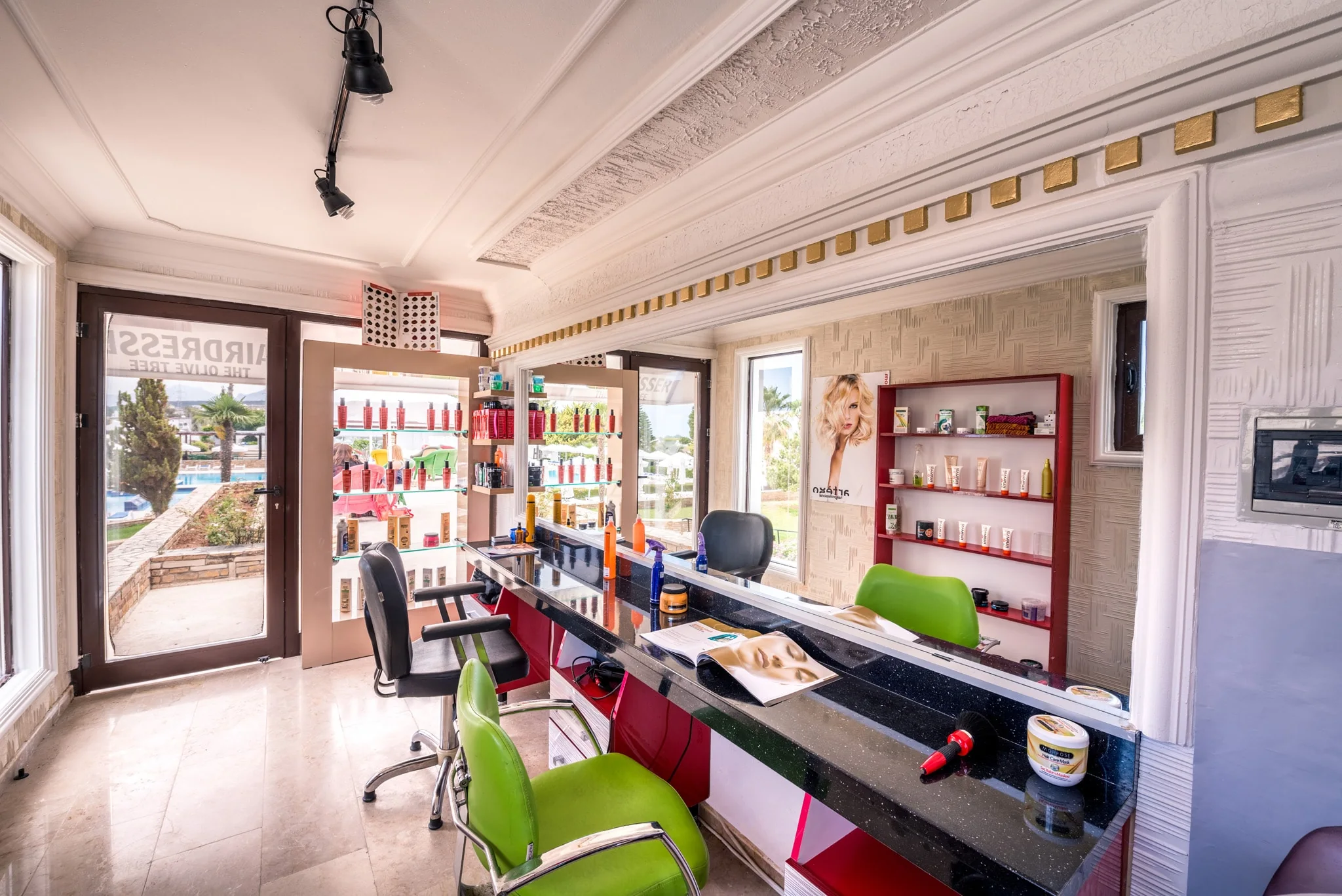 Hair salon